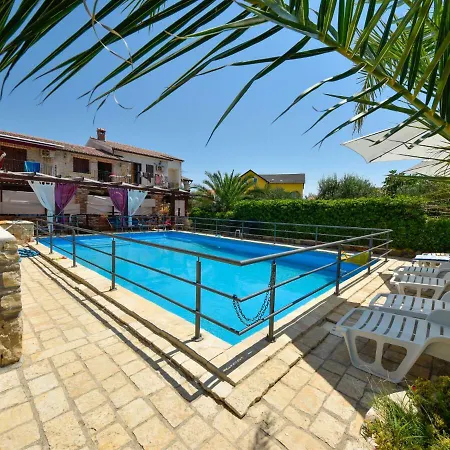 Apartment Dalmatino.1 * ויר